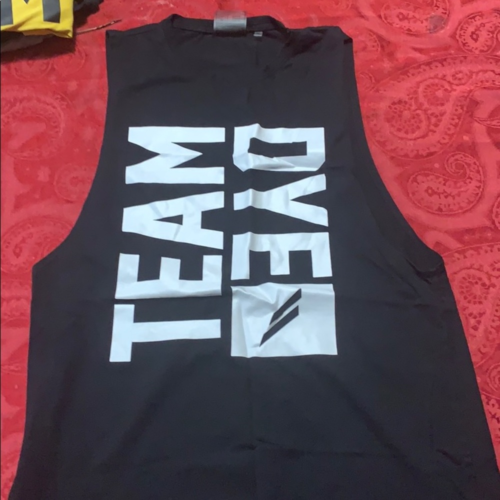 Cut off sleeveless team dye